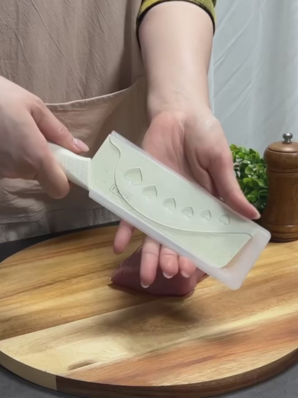 Beige Stainless Steel Kitchen Knife Set